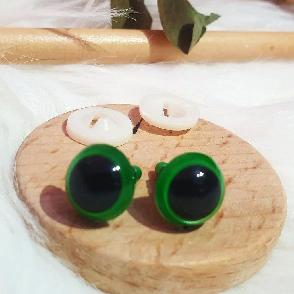 minihobievi Aksesuar 10 mm Kilitli Göz (İthal) - Yeşil Gözler